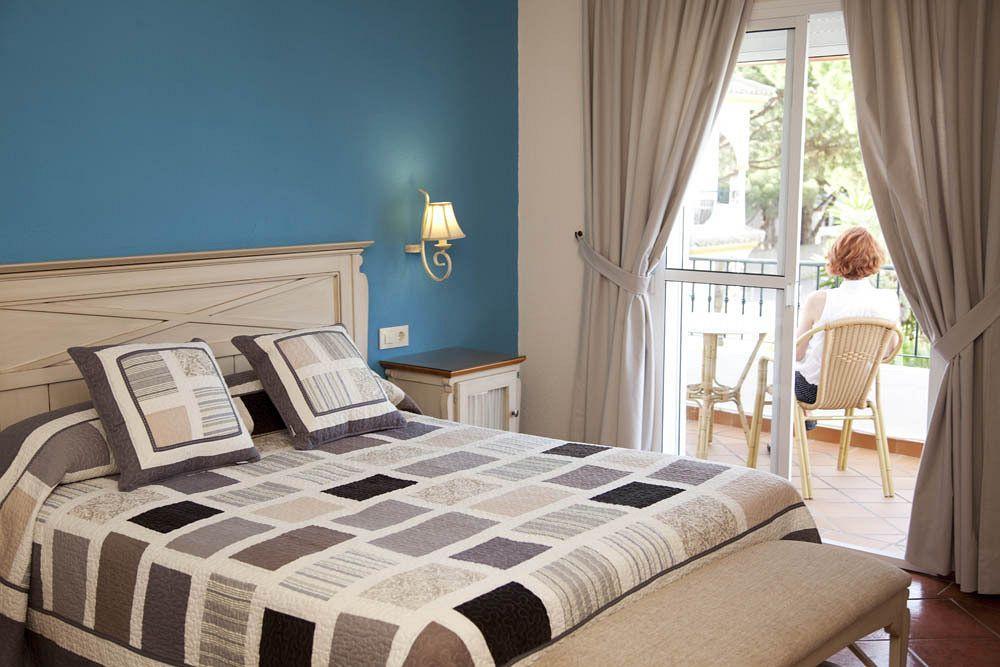 Hostal Los Pinos 자호라 외부 사진