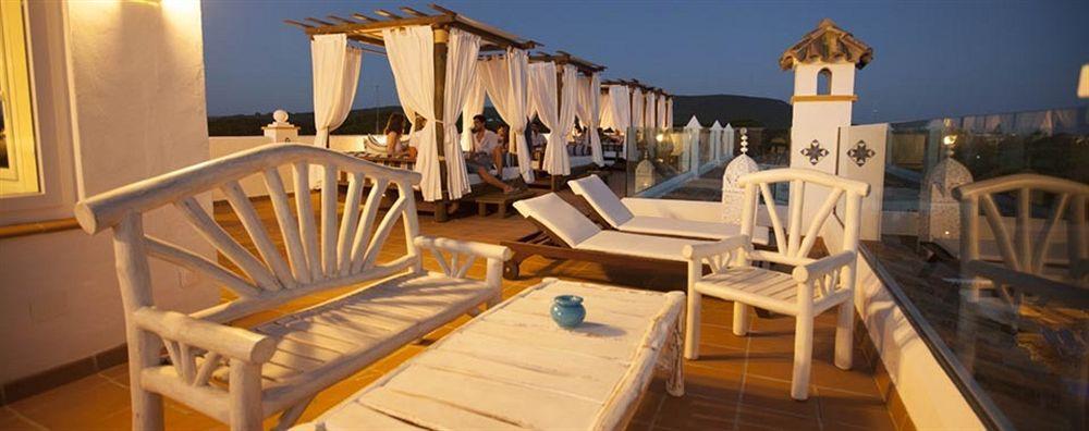 Hostal Los Pinos 자호라 외부 사진