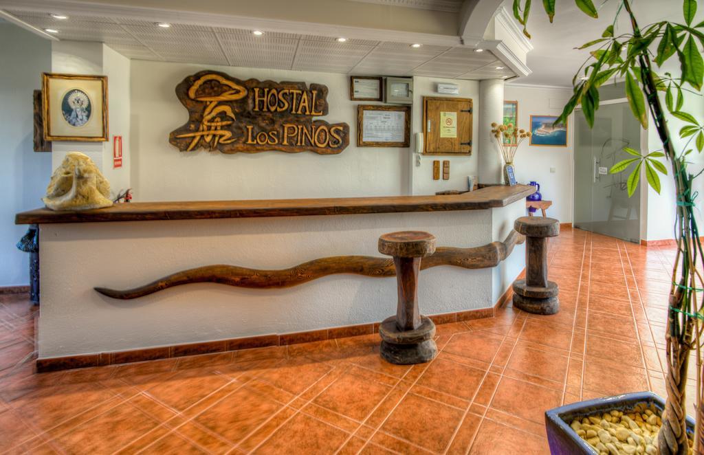 Hostal Los Pinos 자호라 외부 사진